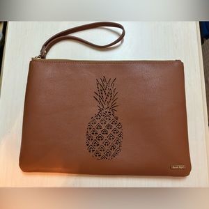 Pineapple Clutch